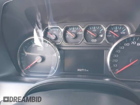 2018 Chevrolet Silverado 2500HD LTZ z VIN 1GC1KWEY4JF279774, wystawiony jako IAAI lot #41587015 z przebiegiem 302 711 mil mil oraz . Historia ofert i sprzedaży dostępna na DreamBid. Obrazek 7.