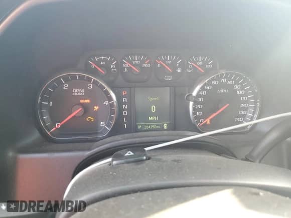 2017 Chevrolet Silverado 3500HD Work Truck с VIN 1GC4KYCY3HF198917, выставлен на аукционе Copart как лот 62988875 с пробегом 284 350 миль миль и Списание • Salvage title. История ставок и продаж доступна на DreamBid. Изображение 9.