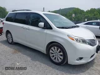 2015 Toyota Sienna XLE с VIN 5TDYK3DC3FS586329, выставлен на аукционе IAAI как лот 42496805 с пробегом 132 828 миль миль и . История ставок и продаж доступна на DreamBid. Изображение 1.