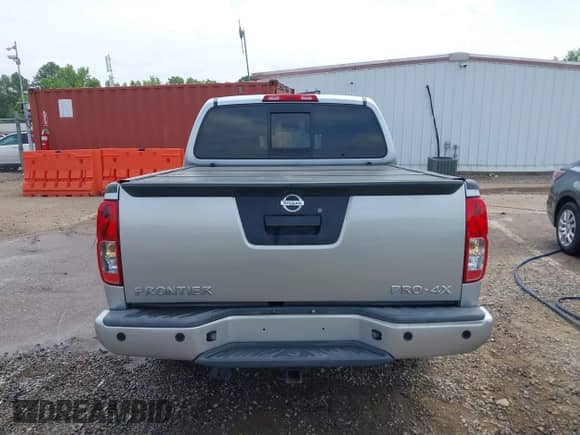 2016 Nissan Frontier S z VIN 1N6AD0EV8GN774648, wystawiony jako IAAI lot #42135409 z przebiegiem 94 095 mil mil oraz . Historia ofert i sprzedaży dostępna na DreamBid. Obrazek 18.