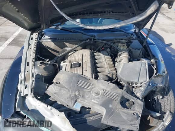 2006 BMW Z4 3.0i with VIN 4USBU335X6LW68914, listed as a IAAI auction lot 41499481 with Not provided miles and . Bid and sale history available at DreamBid. Image 10.