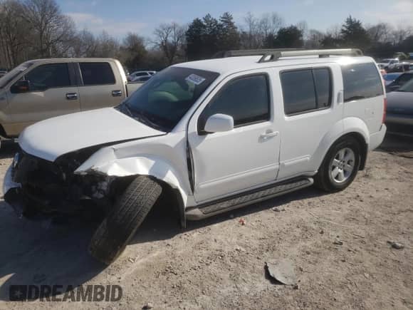 2011 Nissan Pathfinder LE with VIN 5N1AR1NN1BC607476, listed as a Copart auction lot 43269525 with 240,215 mi miles and Salvage title. Bid and sale history available at DreamBid. Image 1.