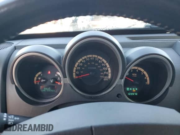2007 Dodge Nitro R/T с VIN 1D8GU58617W721946, выставлен на аукционе Copart как лот 87194195 с пробегом 122 870 миль миль и Списание • Salvage title. История ставок и продаж доступна на DreamBid. Изображение 9.