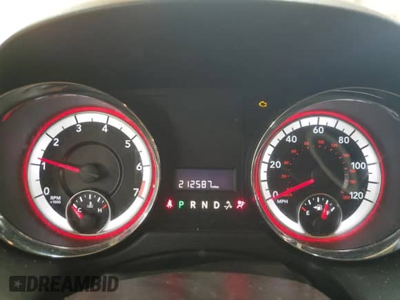 2016 Dodge Grand Caravan SE Plus with VIN 2C4RDGBG8GR386066, listed as a Copart auction lot 81763325 with 212,587 mi miles and Salvage title. Bid and sale history available at DreamBid. Image 9.