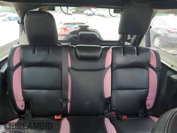 2022 Jeep Wrangler Unlimited Sahara с VIN 1C4HJXEN1NW245102, выставлен на аукционе Copart как лот 63189365 с пробегом 64 766 миль миль и Списание • Salvage title. История ставок и продаж доступна на DreamBid. Изображение 10.