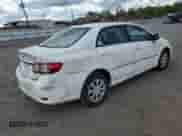 2011 Toyota Corolla L с VIN 2T1BU4EE1BC703687, выставлен на аукционе Copart как лот 56077375 с пробегом 132 201 миль миль и Чистый • Clean title. История ставок и продаж доступна на DreamBid. Изображение 3.