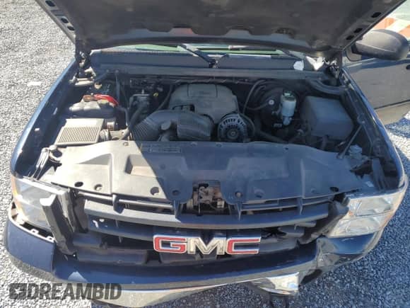 2007 GMC Sierra 1500 SLE1 with VIN 2GTEC19C971711856, listed as a Copart auction lot 49693165 with 329,400 mi miles and Salvage title. Bid and sale history available at DreamBid. Image 11.