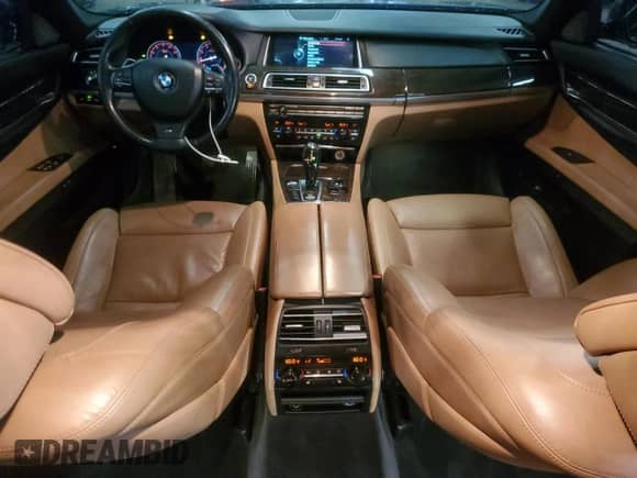 2014 BMW 7 Series ALPINA B7 xDrive с VIN WBAYF8C5XED652905, выставлен на аукционе Copart как лот 47266495 с пробегом 168 425 миль миль и Чистый • Clean title. История ставок и продаж доступна на DreamBid. Изображение 8.