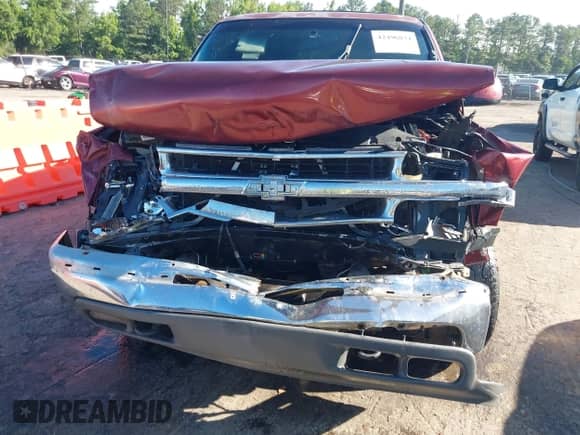 2001 Chevrolet Tahoe LT с VIN 1GNEK13T51R175716, выставлен на аукционе IAAI как лот 42496834 с пробегом Не указан миль и . История ставок и продаж доступна на DreamBid. Изображение 12.