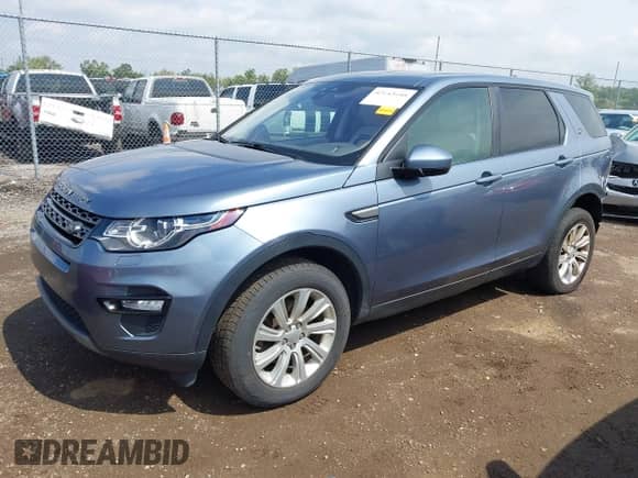 2019 Land Rover Discovery Sport SE with VIN SALCP2FX9KH799136, listed as a IAAI auction lot 43143188 with 96,553 mi miles and . Bid and sale history available at DreamBid. Image 18.