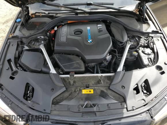 2020 BMW 5 Series 530e с VIN WBAJA9C01LCE28731, выставлен на аукционе Copart как лот 55233085 с пробегом 47 908 миль миль и Списание • Salvage title. История ставок и продаж доступна на DreamBid. Изображение 11.