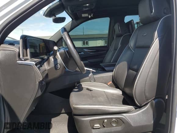 2021 Cadillac Escalade Sport with VIN 1GYS4FKL3MR399070, listed as a Copart auction lot 69247615 with 45,454 mi miles and Salvage title. Bid and sale history available at DreamBid. Image 7.