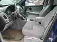 2009 Chevrolet Equinox 1LT z VIN 2CNDL43F896219305, wystawiony jako Copart lot #67739555 z przebiegiem 102 483 mil mil oraz Czysty tytuł • Clean title. Historia ofert i sprzedaży dostępna na DreamBid. Obrazek 7.