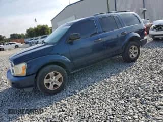 2005 Dodge Durango SLT with VIN 1D4HD48N25F620323, listed as a Copart auction lot 70855815 with 181,672 mi miles and Salvage title. Bid and sale history available at DreamBid. Image 1.
