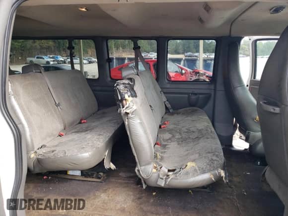 2020 Chevrolet Express Passenger LT with VIN 1GAZGPFP1L1268224, listed as a Copart auction lot 74355114 with 200,607 mi miles and Clean title. Bid and sale history available at DreamBid. Image 10.