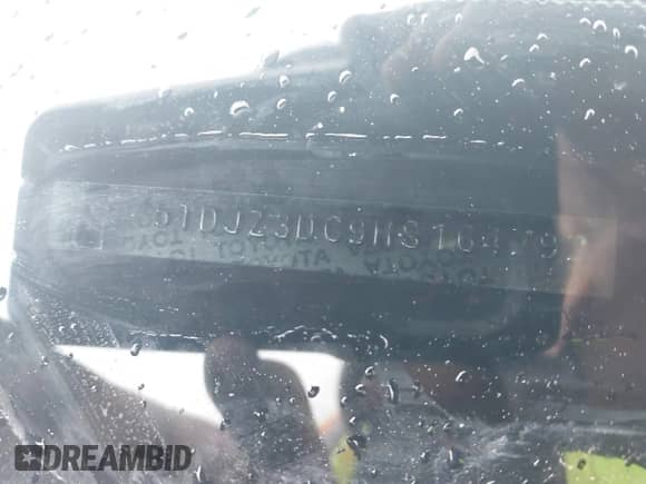 2017 Toyota Sienna LE with VIN 5TDJZ3DC9HS164792, listed as a IAAI auction lot 42263886 with 186,018 mi miles and . Bid and sale history available at DreamBid. Image 17.