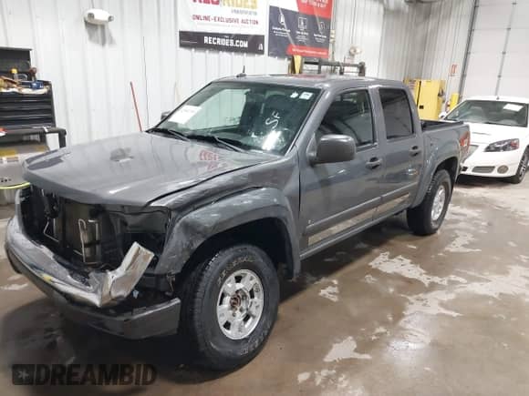 2008 Chevrolet Colorado 1LT with VIN 1GCDT13E788139755, listed as a IAAI auction lot 42593739 with 171,933 mi miles and . Bid and sale history available at DreamBid. Image 2.