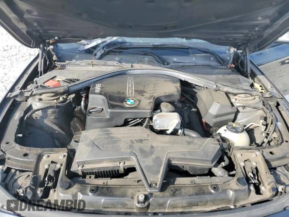 2014 BMW 3 Series 328i с VIN WBA3A5G50ENP30670, выставлен на аукционе Copart как лот 81692065 с пробегом Не указан миль и Списание • Salvage title. История ставок и продаж доступна на DreamBid. Изображение 11.