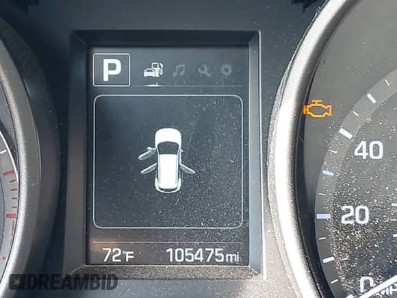 2018 Hyundai Santa Fe 2.4L z VIN 5XYZTDLB2JG556213, wystawiony jako IAAI lot #43272986 z przebiegiem 105 475 mil mil oraz . Historia ofert i sprzedaży dostępna na DreamBid. Obrazek 15.