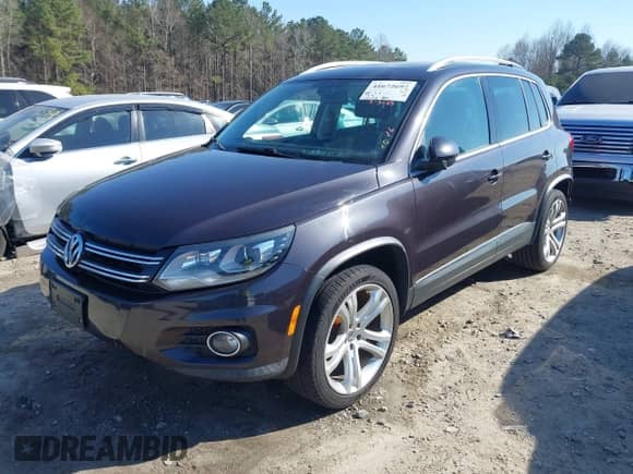 2016 Volkswagen Tiguan S with VIN WVGAV7AX6GW546573, listed as a IAAI auction lot 41672697 with 117,174 mi miles and . Bid and sale history available at DreamBid. Image 2.