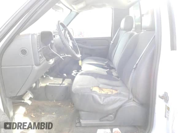 2005 Chevrolet Silverado 3500 SRW Wrk Trk с VIN 1GCHK34U55E315804, выставлен на аукционе Copart как лот 80327654 с пробегом 33 425 миль миль и Чистый • Clean title. История ставок и продаж доступна на DreamBid. Изображение 7.