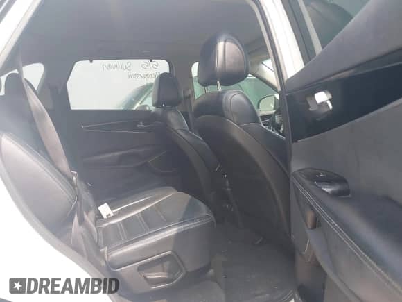 2016 Kia Sorento SXL with VIN 5XYPK4A55GG042811, listed as a IAAI auction lot 42270230 with 149,684 mi miles and . Bid and sale history available at DreamBid. Image 8.