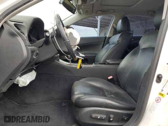 2009 Lexus IS 250 с VIN JTHBK262792084132, выставлен на аукционе Copart как лот 81736545 с пробегом 196 888 миль миль и Списание • Salvage title. История ставок и продаж доступна на DreamBid. Изображение 7.