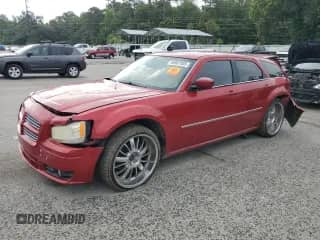 2008 Dodge Magnum SXT with VIN 2D4FV37V28H188125, listed as a Copart auction lot 59967055 with 223,977 mi miles and Salvage title. Bid and sale history available at DreamBid. Image 1.