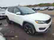 2018 Jeep Compass Latitude with VIN 3C4NJDBB9JT481282, listed as a Copart auction lot 86543825 with 92,137 mi miles and Non repairable. Bid and sale history available at DreamBid. Image 4.