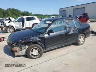 1999 Hyundai Accent GL z VIN KMHVF24N0XU579981, wystawiony jako Copart lot #59476705 z przebiegiem 77 817 mil mil oraz Szkoda całkowita • Salvage title. Historia ofert i sprzedaży dostępna na DreamBid. Obrazek 1.