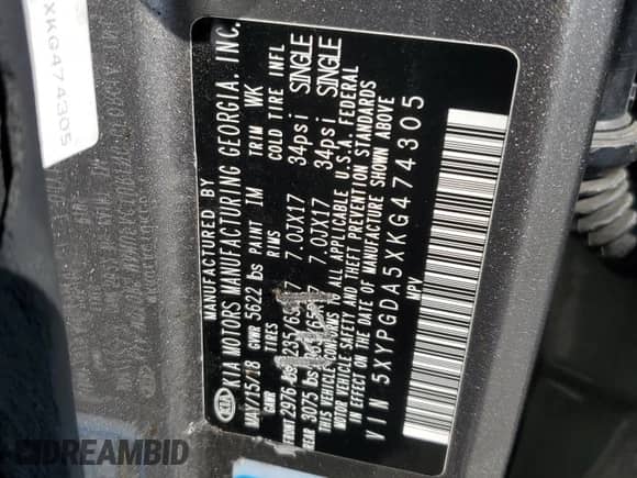 2019 Kia Sorento LX z VIN 5XYPGDA5XKG474305, wystawiony jako Copart lot #81595585 z przebiegiem 112 724 mil mil oraz Czysty tytuł • Clean title. Historia ofert i sprzedaży dostępna na DreamBid. Obrazek 13.