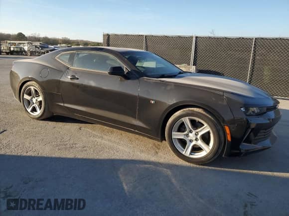 2018 Chevrolet Camaro 1LS with VIN 1G1FA1RX1J0169192, listed as a Copart auction lot 43437195 with 91,737 mi miles and Salvage title. Bid and sale history available at DreamBid. Image 4.