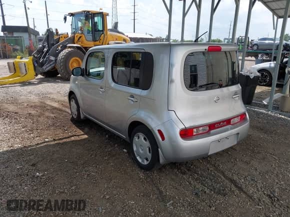 2010 Nissan Cube S Krom Edition с VIN JN8AZ2KR4AT165152, выставлен на аукционе IAAI как лот 42827008 с пробегом 125 343 миль миль и . История ставок и продаж доступна на DreamBid. Изображение 3.
