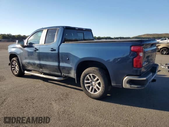 2020 Chevrolet Silverado 1500 LT with VIN 1GCRYDED3LZ338804, listed as a Copart auction lot 83993085 with 92,618 mi miles and Salvage title. Bid and sale history available at DreamBid. Image 2.