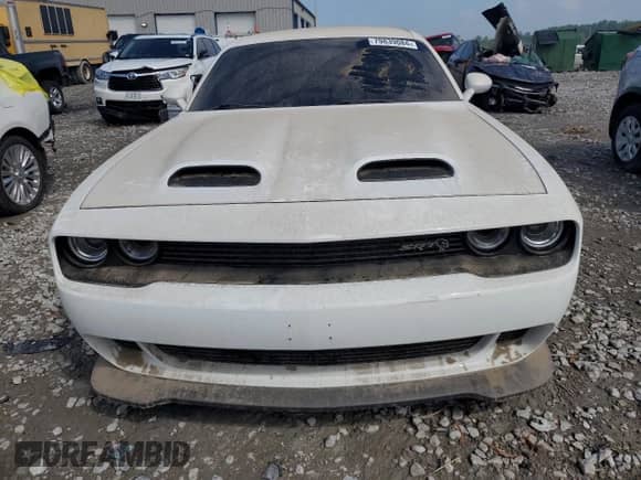 2019 Dodge Challenger SRT Hellcat with VIN 2C3CDZC91KH663399, listed as a Copart auction lot 79839084 with 16,539 mi miles and Salvage title. Bid and sale history available at DreamBid. Image 6.