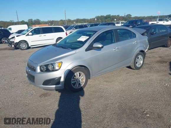 2016 Chevrolet Sonic LT с VIN 1G1JC5SG8G4138920, выставлен на аукционе IAAI как лот 43427196 с пробегом 24 437 миль миль и . История ставок и продаж доступна на DreamBid. Изображение 2.