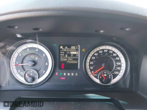 2015 Ram 1500 Tradesman with VIN 1C6RR6FG5FS605186, listed as a IAAI auction lot 43023015 with 172,423 mi miles and . Bid and sale history available at DreamBid. Image 7.