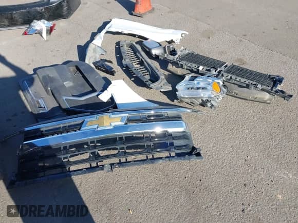 2022 Chevrolet Silverado 1500 LT с VIN 1GCUDDEDXNZ537566, выставлен на аукционе IAAI как лот 42002599 с пробегом 80 624 миль миль и . История ставок и продаж доступна на DreamBid. Изображение 12.