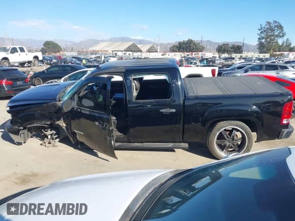 2013 GMC Sierra 1500 with VIN 3GTP1VE74DG211945, listed as a IAAI auction lot 41254964 with 80,909 mi miles and . Bid and sale history available at DreamBid. Image 15.