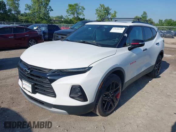 2020 Chevrolet Blazer LT with VIN 3GNKBDRS5LS613198, listed as a IAAI auction lot 42640399 with 97,854 mi miles and . Bid and sale history available at DreamBid. Image 18.
