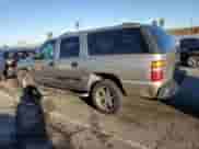 2001 Chevrolet Suburban LT с VIN 1GNFK16T01J277892, выставлен на аукционе Copart как лот 86862685 с пробегом 212 541 миль миль и Чистый • Clean title. История ставок и продаж доступна на DreamBid. Изображение 2.