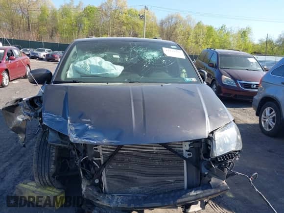 2018 Dodge Grand Caravan SE Plus with VIN 2C4RDGBG2JR191216, listed as a IAAI auction lot 42135531 with 118,354 mi miles and . Bid and sale history available at DreamBid. Image 12.