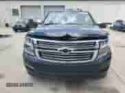 2018 Chevrolet Tahoe Premier с VIN 1GNSKCKC9JR123960, выставлен на аукционе Copart как лот 62316205 с пробегом 107 799 миль миль и Списание • Salvage title. История ставок и продаж доступна на DreamBid. Изображение 5.