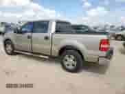2006 Ford F-150 XLT z VIN 1FTPW12V26KD86798, wystawiony jako Copart lot #87116635 z przebiegiem 198 629 mil mil oraz Czysty tytuł • Clean title. Historia ofert i sprzedaży dostępna na DreamBid. Obrazek 2.