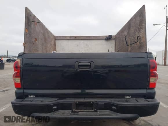 2007 Chevrolet Silverado 1500 LT1 with VIN 1GCEC19X47Z123972, listed as a IAAI auction lot 43009798 with 128,354 mi miles and . Bid and sale history available at DreamBid. Image 15.