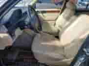 1991 Mercedes-Benz 300 z VIN WDBEB28D0MB487342, wystawiony jako Copart lot #77837294 z przebiegiem 319 175 mil mil oraz Szkoda całkowita • Salvage title. Historia ofert i sprzedaży dostępna na DreamBid. Obrazek 7.