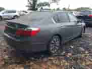 2014 Honda Accord Touring z VIN 1HGCR6F7XEA001329, wystawiony jako IAAI lot #43435290 z przebiegiem 318 555 mil mil oraz . Historia ofert i sprzedaży dostępna na DreamBid. Obrazek 4.