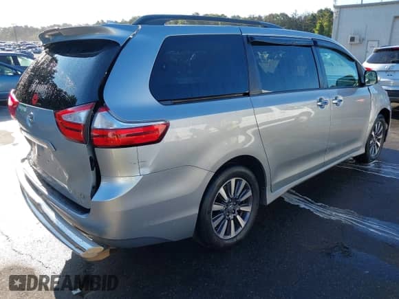 2019 Toyota Sienna LE with VIN 5TDJZ3DC5KS217527, listed as a IAAI auction lot 43115403 with 115,564 mi miles and . Bid and sale history available at DreamBid. Image 4.