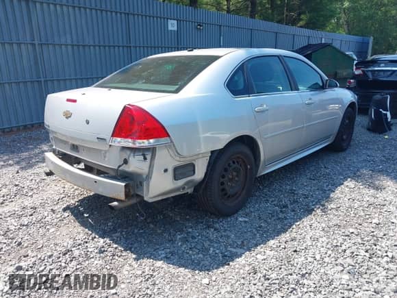 2015 Chevrolet Impala Police Police with VIN 2G1WD5E38F1158994, listed as a IAAI auction lot 42816850 with 143,422 mi miles and . Bid and sale history available at DreamBid. Image 4.