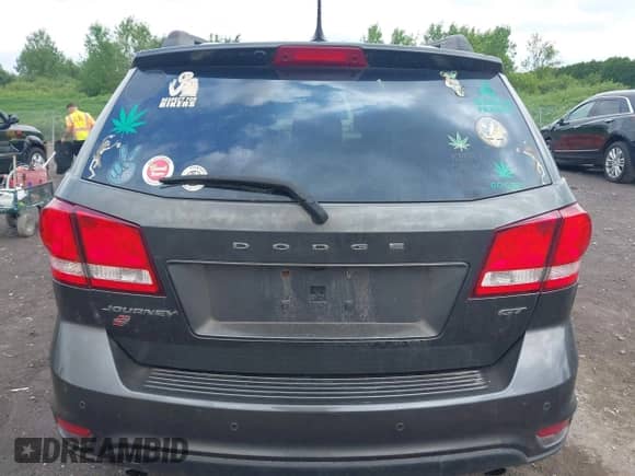 2018 Dodge Journey GT with VIN 3C4PDDEG1JT389221, listed as a IAAI auction lot 42557451 with 106,959 mi miles and . Bid and sale history available at DreamBid. Image 17.